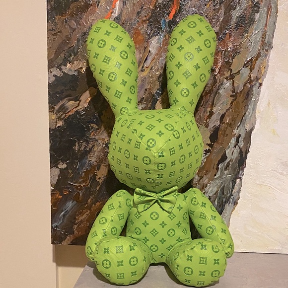 Source Unknown Other - Gorgeous Green Bunny Plush Decor